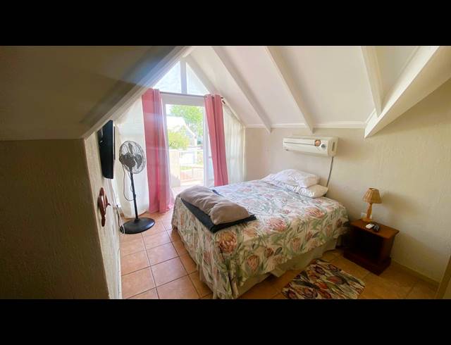2 BEDROOM HOUSE TO LET IN WEST ACRES